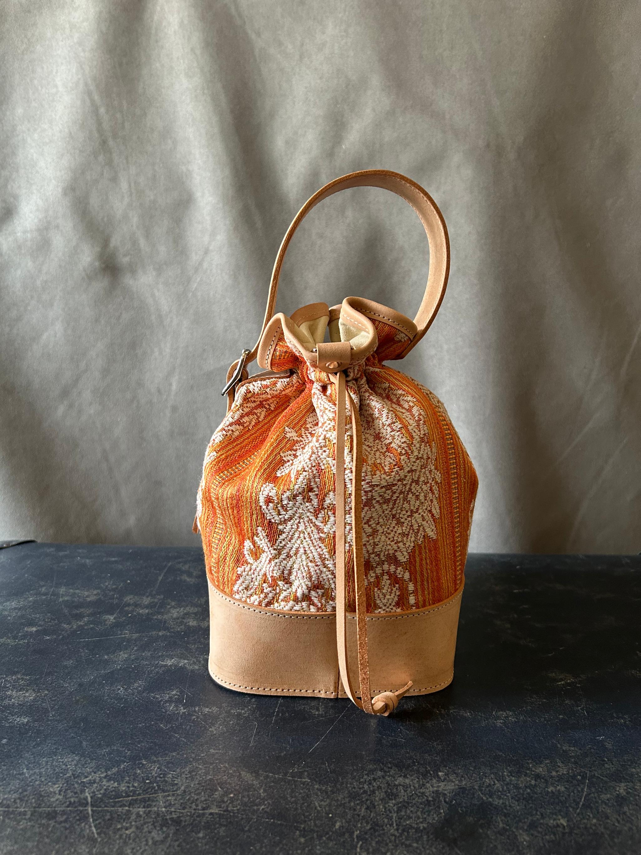 kinchaku bag（刺繍生地×アラスカレザー） | 4枚目