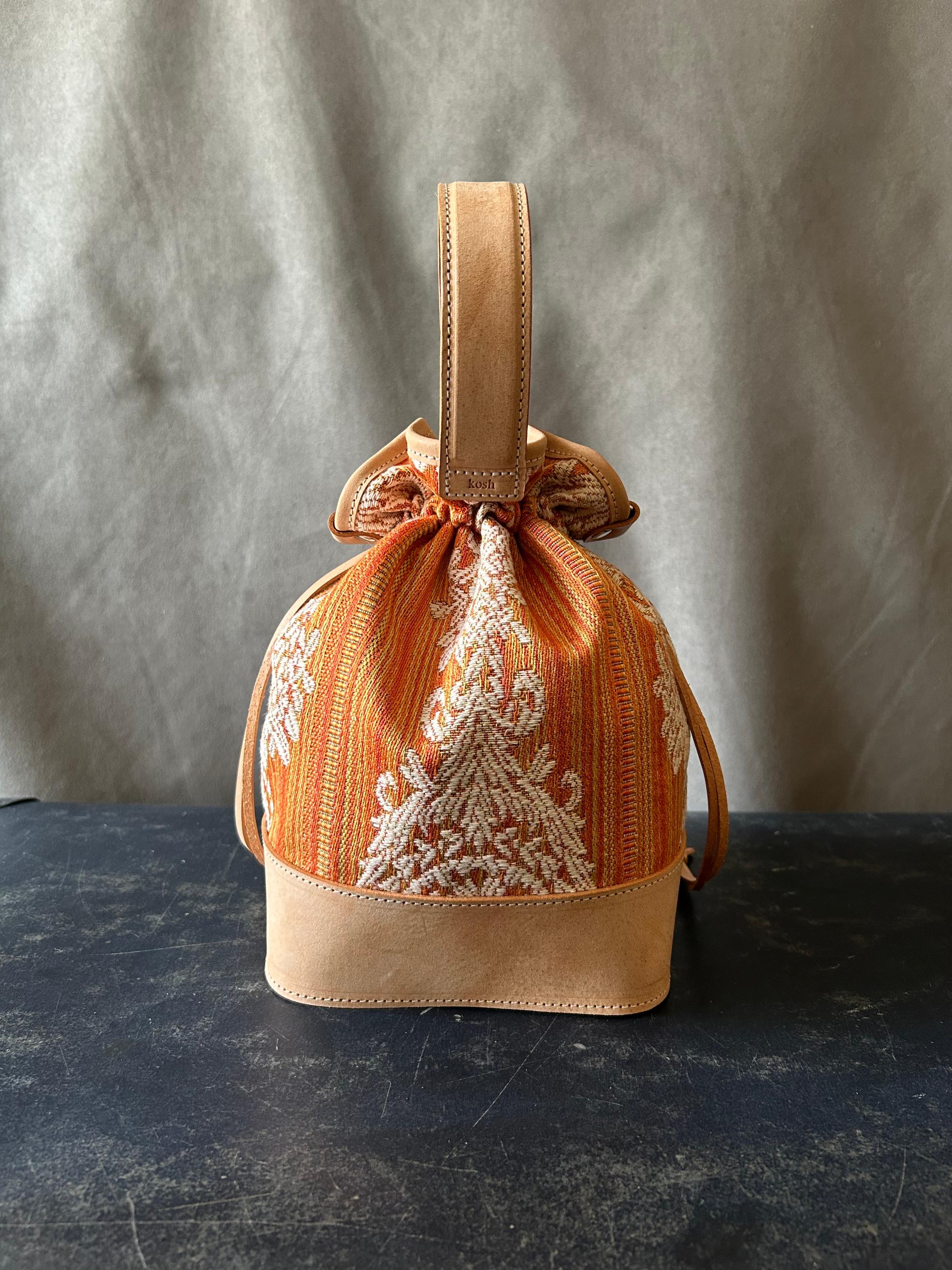 kinchaku bag（刺繍生地×アラスカレザー） | 5枚目